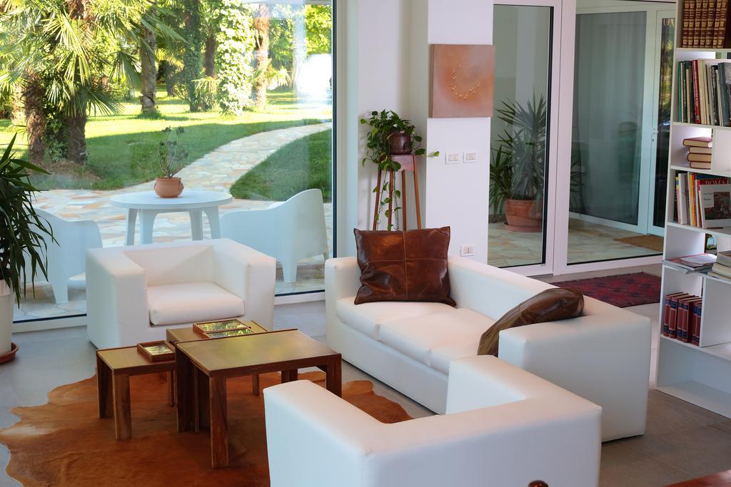 Agriturismob&B Loggia Degli Artisti Палаццоло-делло-Стелла Экстерьер фото